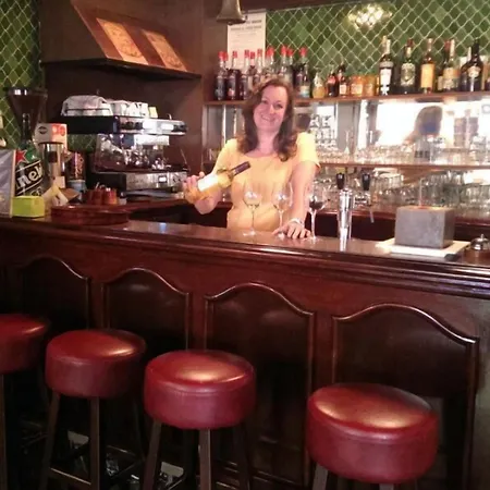 Logis De La Paix Hotel Saint-Nectaire