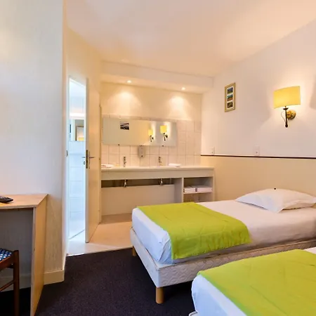 Logis De La Paix Hotel 2*