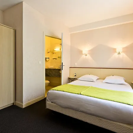 Hotel Logis De La Paix