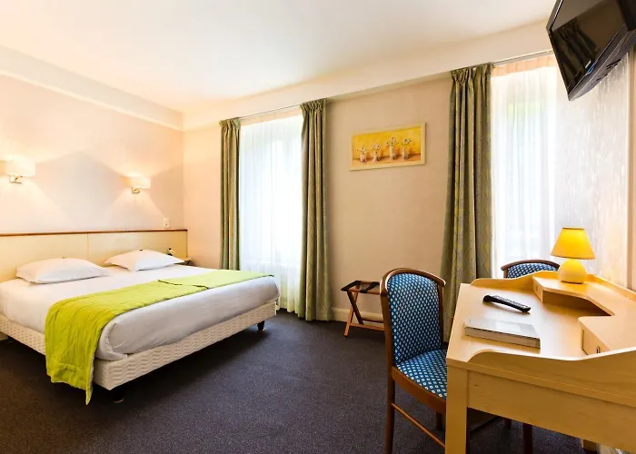 Hotell Logis De La Paix 2*